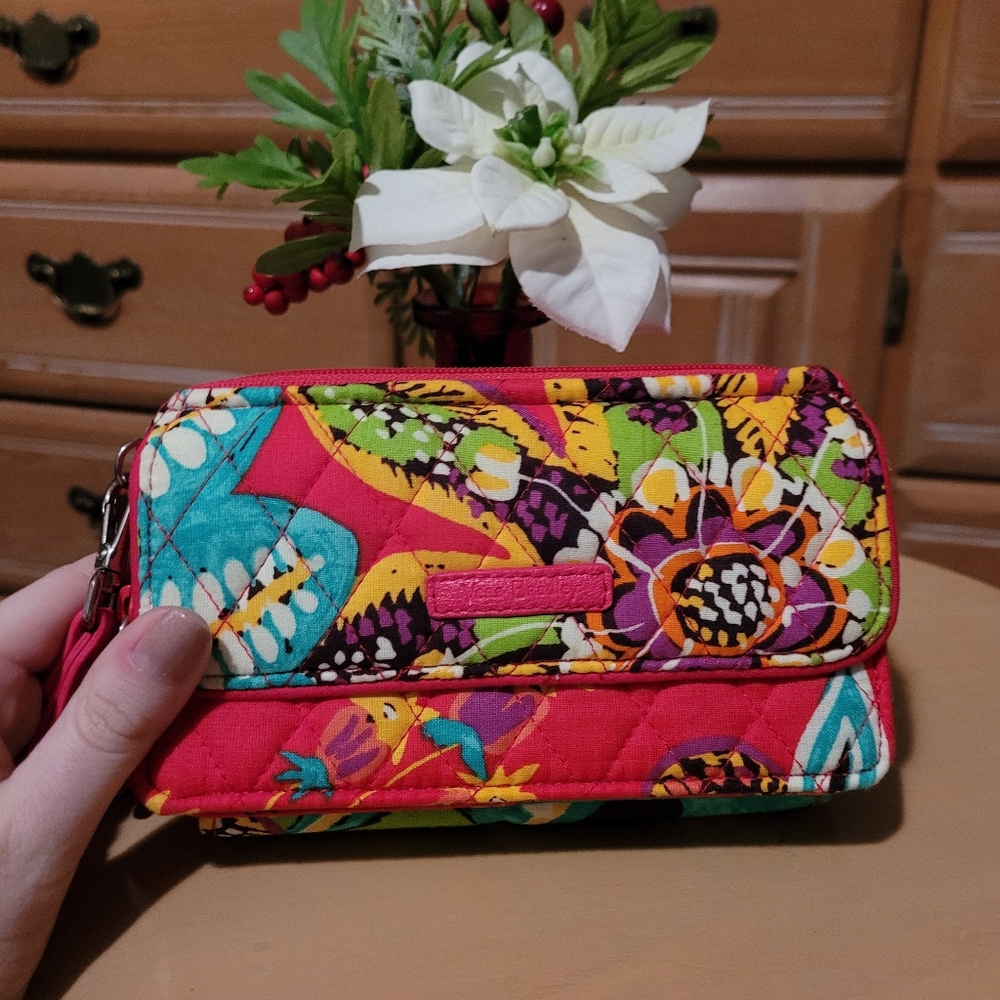 Vera Bradley colorful wristlet